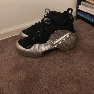 Air foamposite pro silver surfer